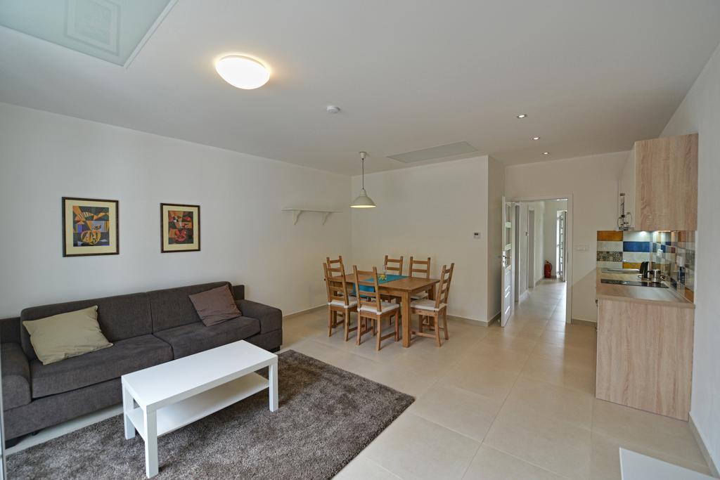 Apartmany Belveder Hlohovec Exterior foto