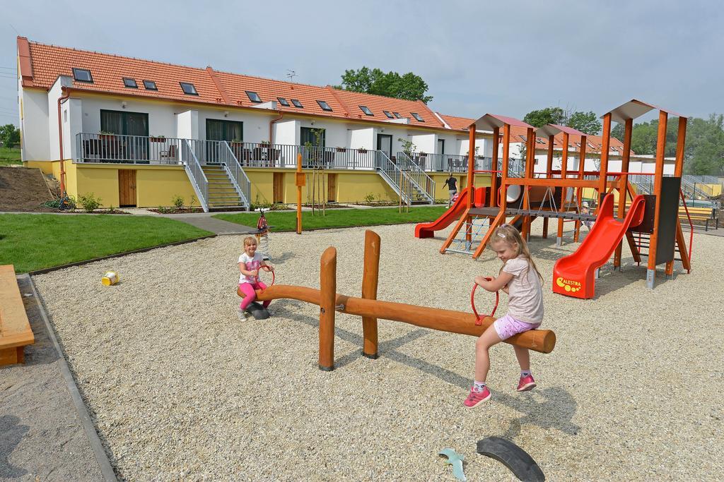 Apartmany Belveder Hlohovec Exterior foto